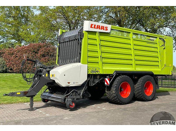 Autochargeuse CLAAS