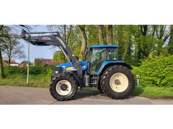 Tracteur agricole NEW HOLLAND TM190