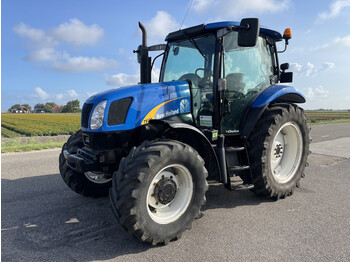 Tracteur agricole NEW HOLLAND TS100