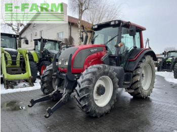 Tracteur agricole VALTRA N121