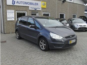 Voiture FORD S-MAX 1,8 TDCi Trend: photos 1