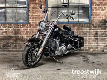 Harley-Davidson Road King FLHR Cruiser - motocyclette
