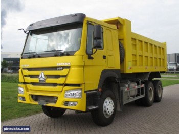 CNHTC Sinotruck Howo 336 - Camion benne