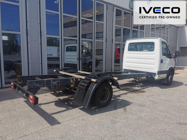 Châssis cabine IVECO Fahrgestell: photos 8