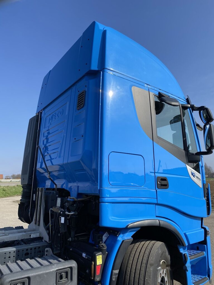 Camion porte-conteneur/ Caisse mobile IVECO STRALIS 460NP LNG RETARDER: photos 40
