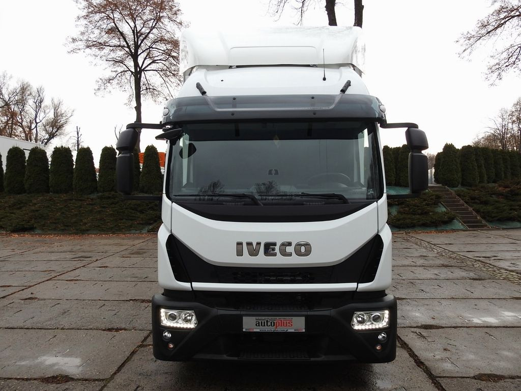 Camion à rideaux coulissants neuf Iveco EUROCARGO 120-250 PRITSCHE PLANE 18 PALETTEN A/C: photos 6