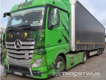 Camion à rideaux coulissants Mercedes Actross: photos 1
