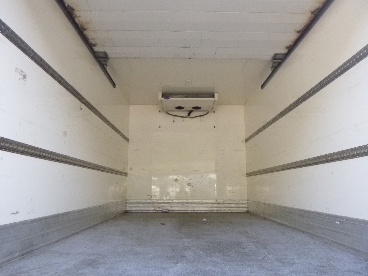 Camion frigorifique Renault Midlum 190 dxi 4x2 RHD frigo box 20 m3: photos 7