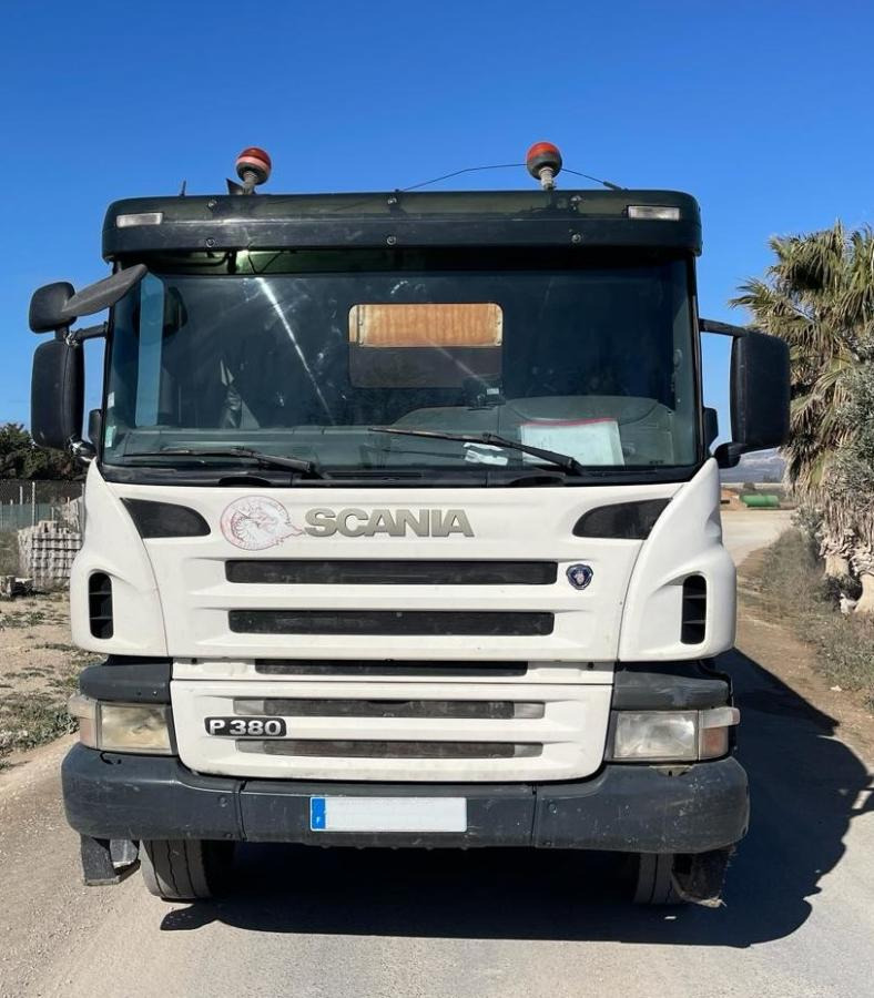 Camion benne Scania P 380: photos 5