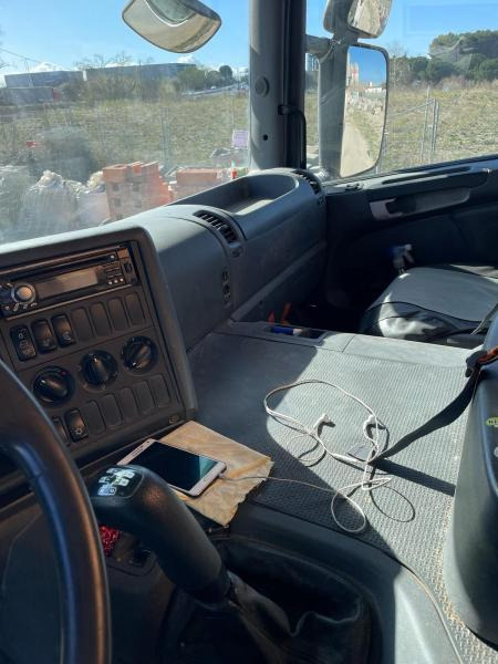 Camion benne Scania P 380: photos 7