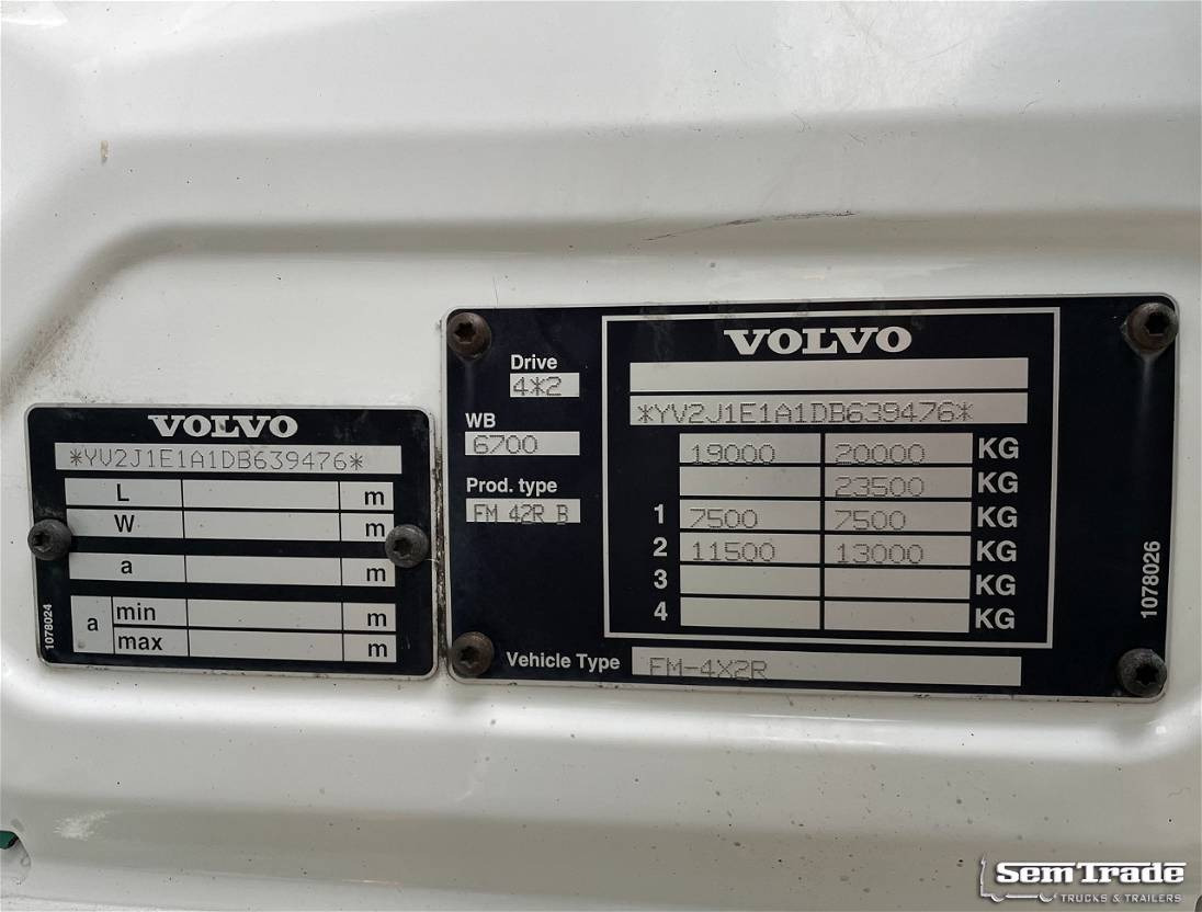 Camion frigorifique Volvo FM 370 TRS Cooling Tail Lift 945 x 247 x 275 CM Inside Super Condition NEW: photos 14