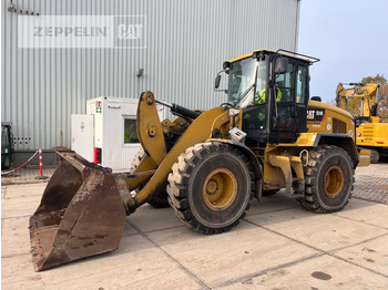 Chargeuse sur pneus CATERPILLAR 924K