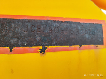 Chargeuse sur pneus JCB 409