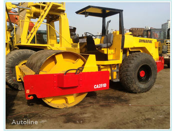 Compacteur à pieds de mouton/ monocylindre DYNAPAC CA25D