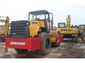 Compacteur à pieds de mouton/ monocylindre Dynapac CA30D