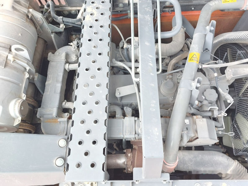 Pelle de manutention Hitachi KTEG KMC400P-6: photos 8