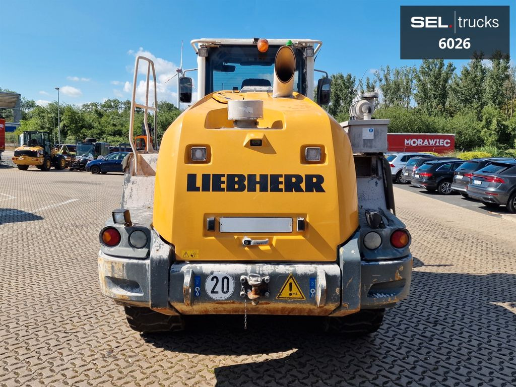 Chargeuse sur pneus Liebherr L 550 / 2014 / 9.783 h: photos 7