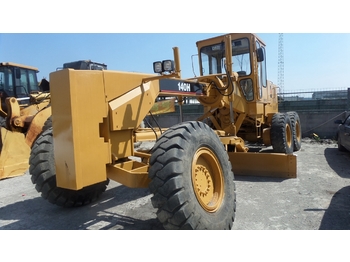 Niveleuse CATERPILLAR 140H