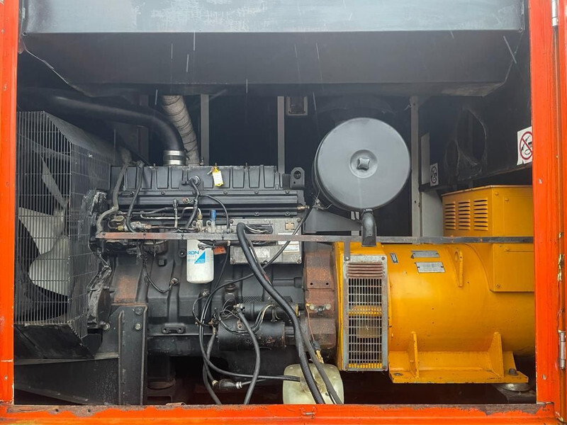 Groupe électrogène Perkins 1300 Serie Mecc Alte Spa 225 kVA Silent generatorset: photos 12