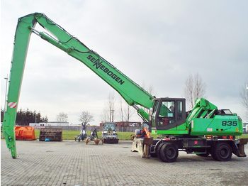 Sennebogen 835 - Engins de chantier