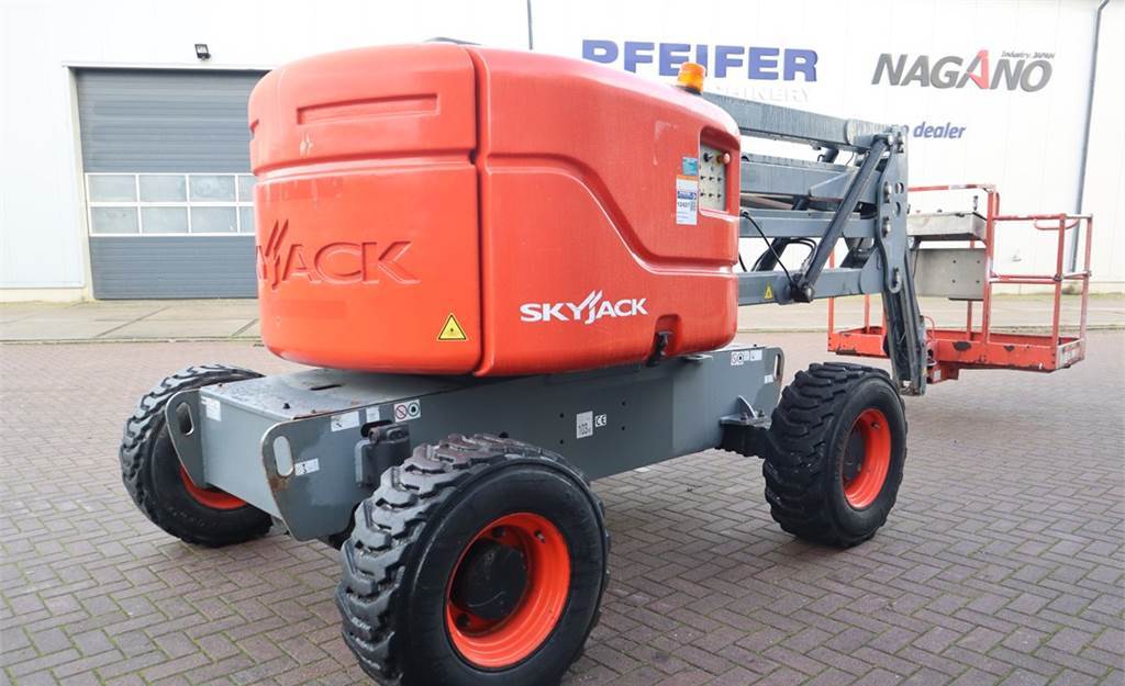 Nacelle articulée SkyJack SJ46AJ Diesel, 4x4 Drive, 16m Working Height, 7.5m: photos 2
