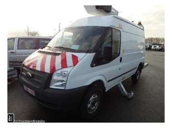 Ford TRANSIT - Travaux routiers