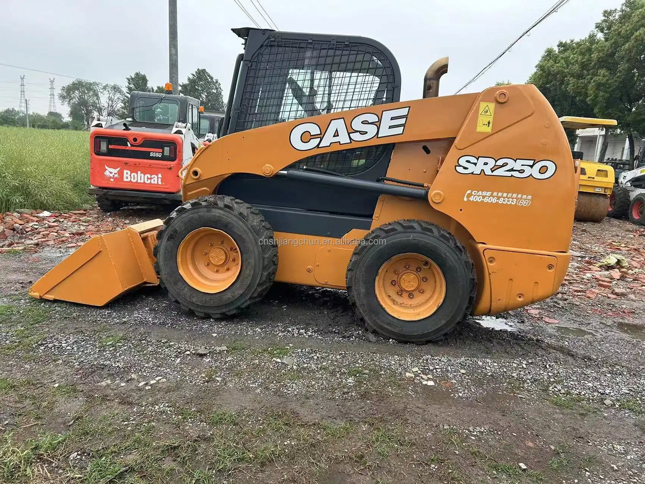 Mini chargeuse Used Skid Steer loader Case 250 in good condition for sale: photos 4