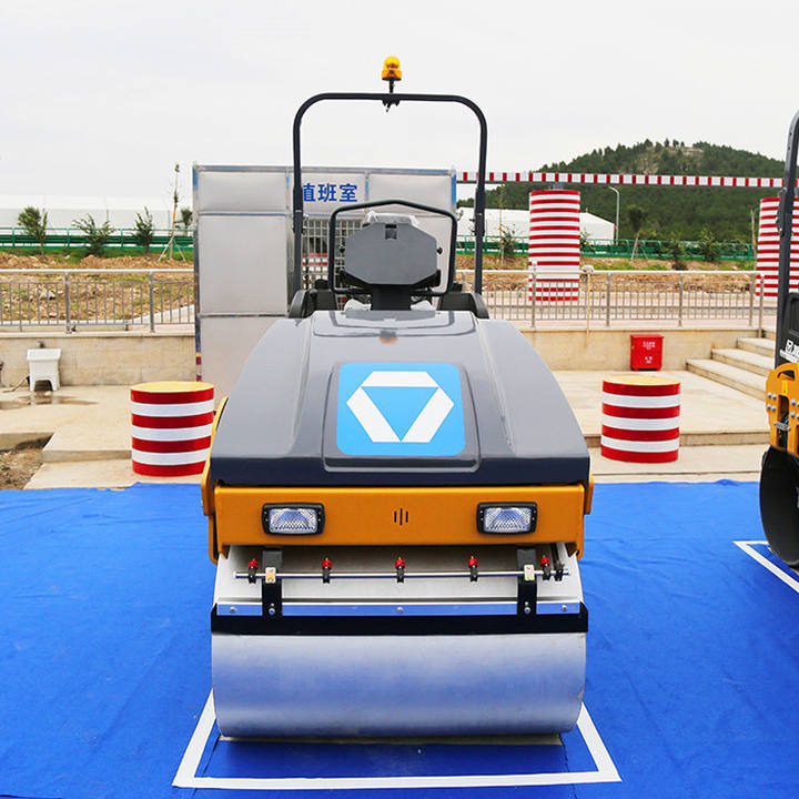 Mini compacteur neuf XCMG Official XGYL642-Z-1 Ride on Mini Double Drum Vibratory Road Roller: photos 7