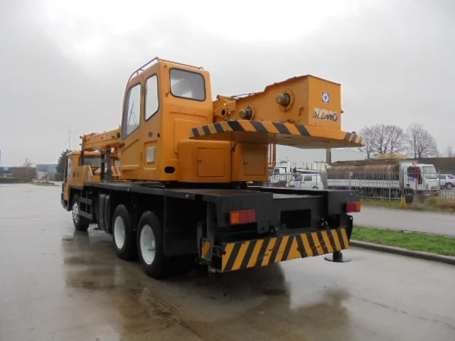 Grue automotrice lente XCMG QY20B.5 20 ton Truck Crane: photos 5