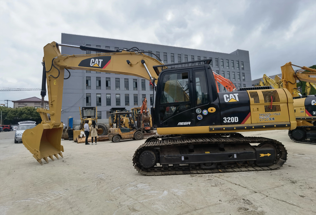 Pelle sur chenille caterpillar 320D used excavators original japan made cat excavator 320D 320D2 excavator machine price: photos 3