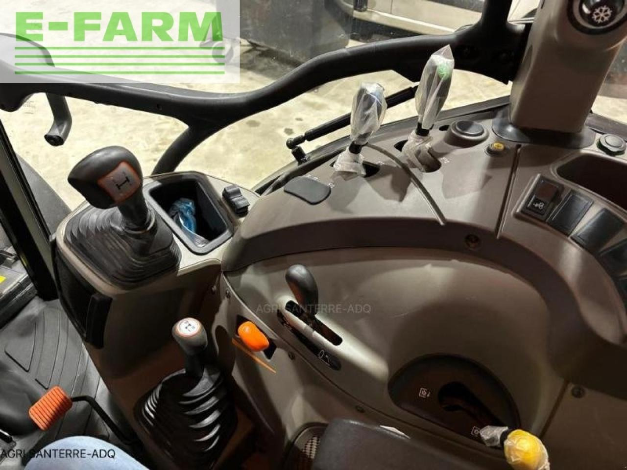 Tracteur agricole Case-IH farmall 75c: photos 7