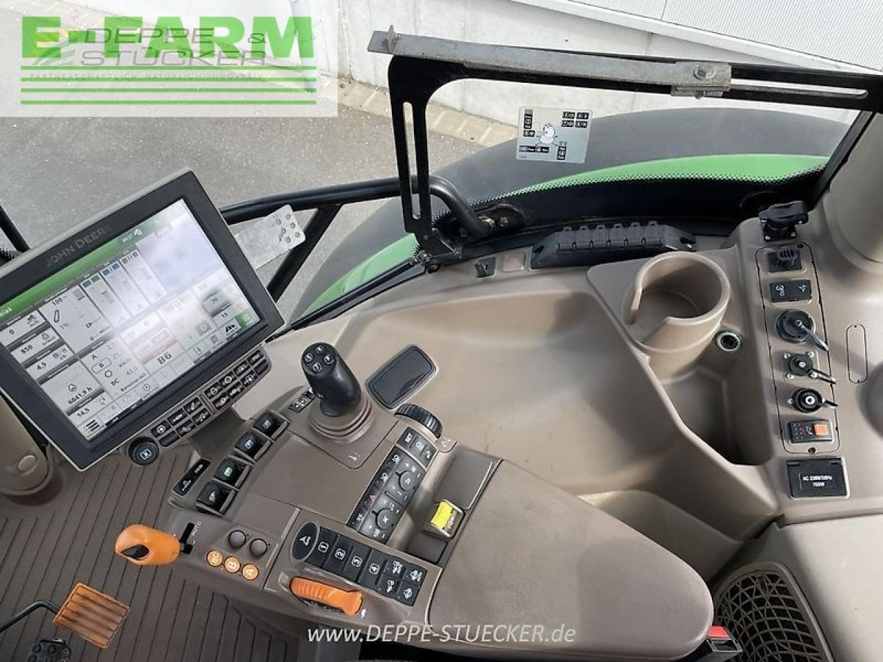 Tracteur agricole John Deere 6145r directdrive: photos 5
