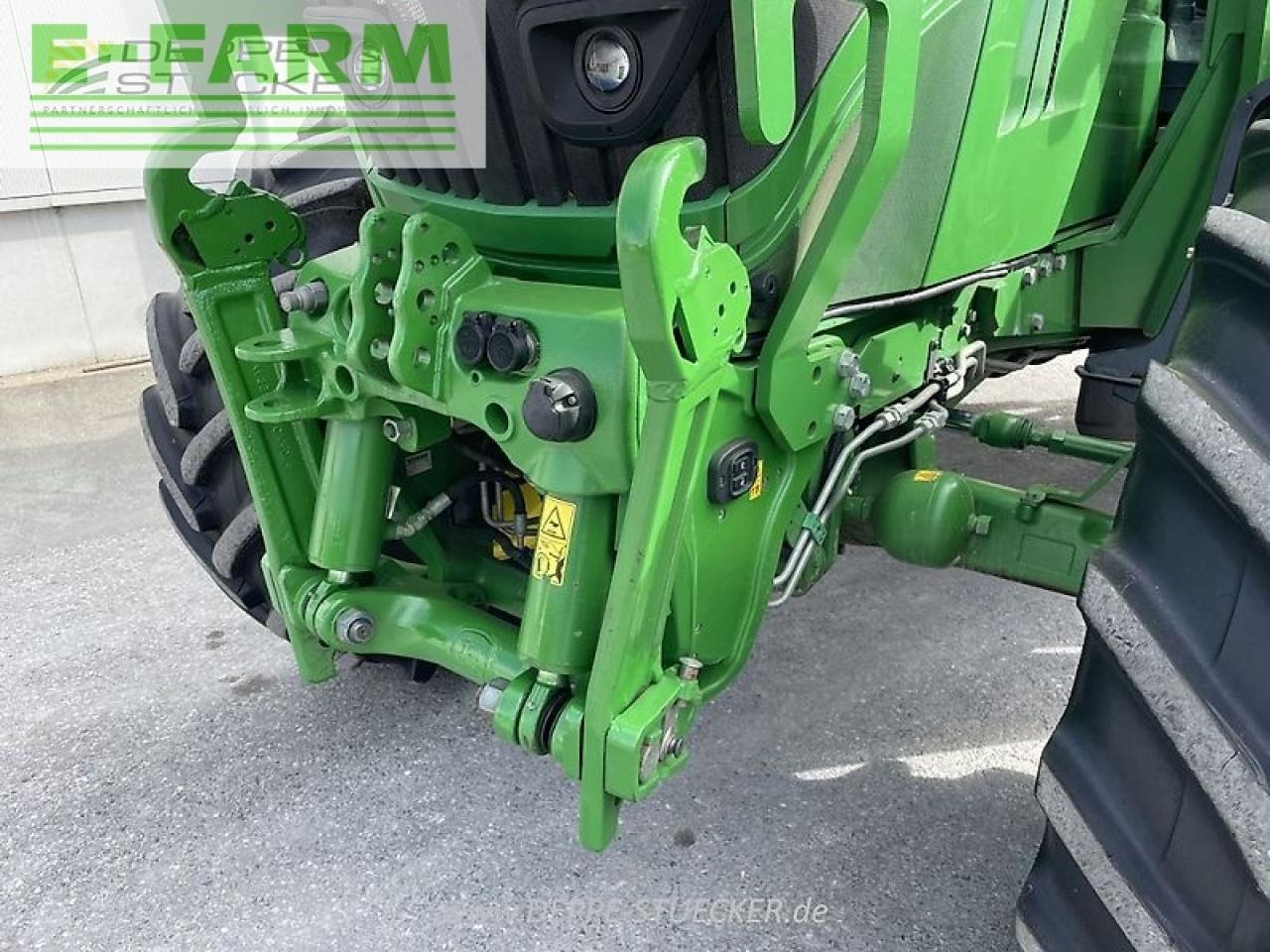 Tracteur agricole John Deere 6145r directdrive: photos 13