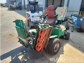  Ransomes Diesel 3 Gang Ride on Lawnmower (BEING SOLD IN DEADROW) - Motofaucheuse