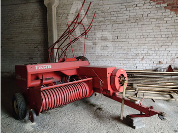 Fahr HD300 - Presse à balles cubiques