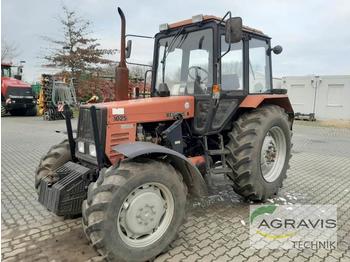 Belarus MTS 1025.2 - Tracteur agricole