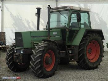 Fendt 611LSA - Tracteur agricole