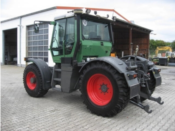 Tractor Fendt Xylon 520 de vanzare  - Tracteur agricole