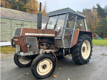 Ursus C-385 - Tracteur agricole