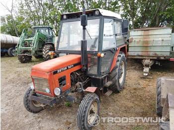 Zetor 5211 - Tracteur agricole
