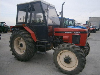 Tracteur agricole Zetor 5245: photos 4