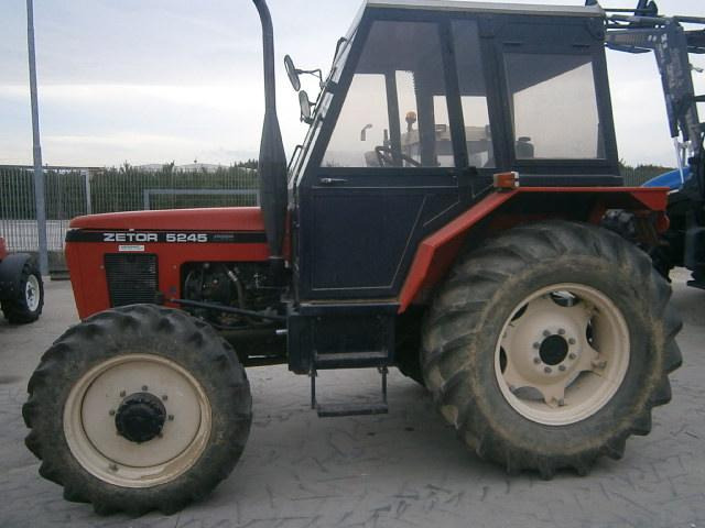 Tracteur agricole Zetor 5245: photos 2
