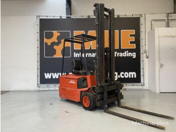 Chariot élévateur LINDE E15
