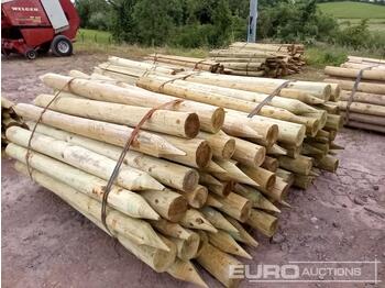 Matériel forestier Bundle of Timber Posts (2 of): photos 1