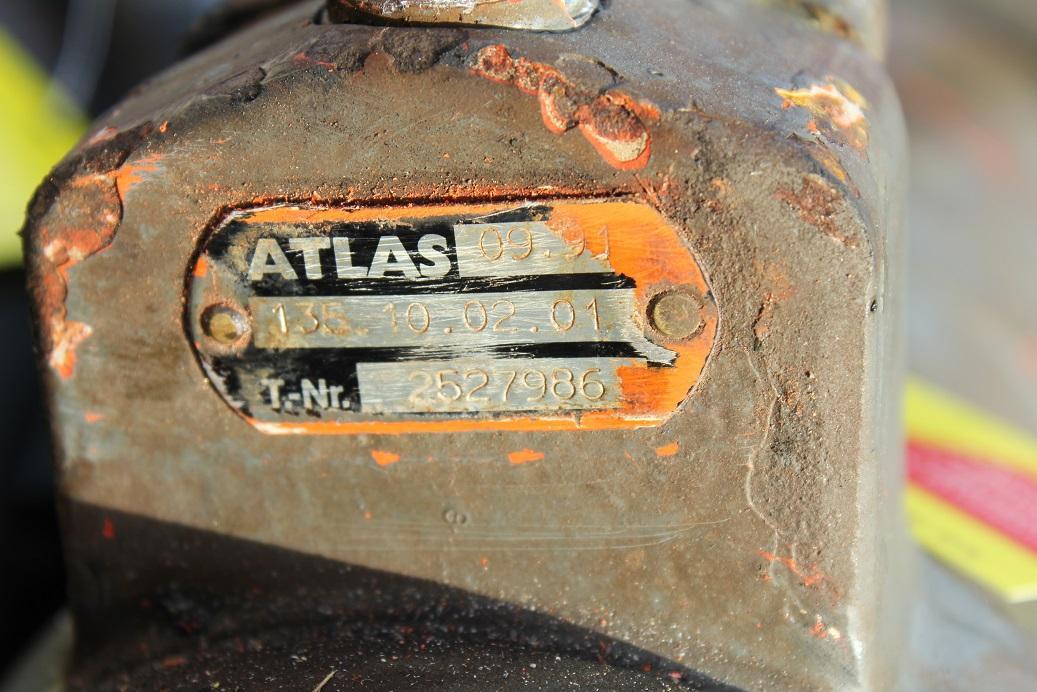 Vérin hydraulique pour Engins de chantier Atlas 1804: photos 7