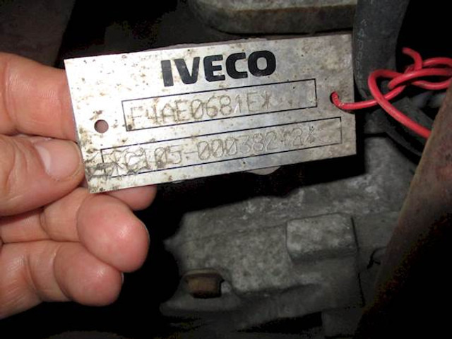 Moteur pour Camion Iveco TECTOR F4A E3481A*: photos 5