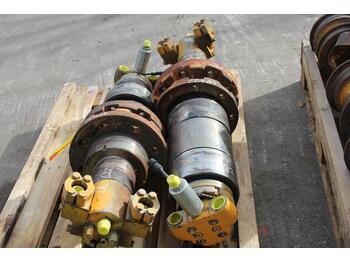 Hydraulique pour Engins de chantier LR 622: photos 3