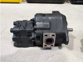 TAKEUCHI  - Pompe hydraulique