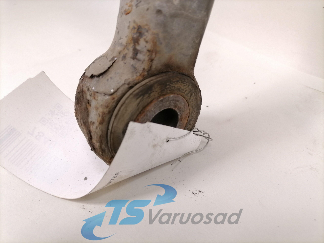 Barre stabilisatrice pour Camion Volvo Anti-roll bar 20582204: photos 3
