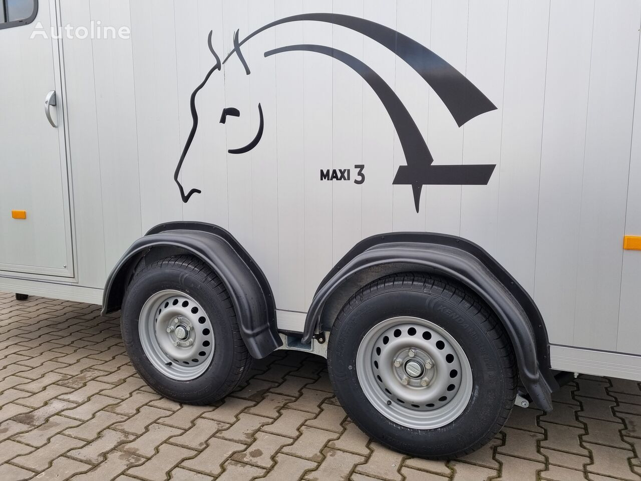 Van chevaux neuf Cheval Liberté Maxi 3 Minimax trailer for 3 horses GVW 3500kg tack room saddle: photos 13